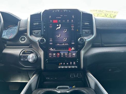 Used 2019 RAM 1500 Laramie AWD/4WD image 28