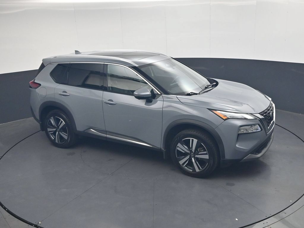 Used 2021 Nissan Rogue SL w/ Premium Package FWD image 16