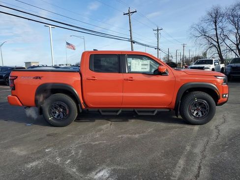 New 2026 Nissan Frontier PRO-4X w/ Pro-4x Convenience Package image 8