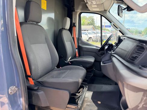 Used 2020 Ford Transit 250 148 High Roof Extended RWD image 17