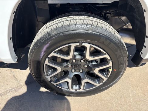 New 2026 RAM 1500 Laramie image 10