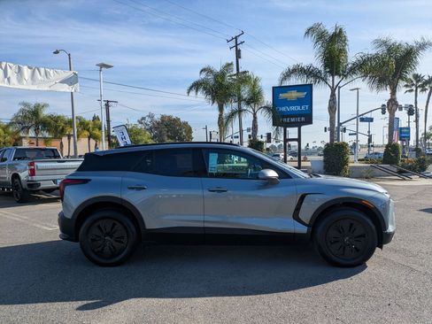 New 2026 Chevrolet Blazer EV LT image 6