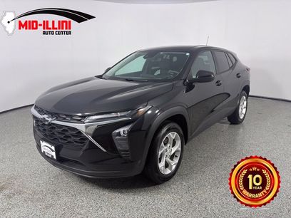 Used 2025 Chevrolet Trax LS w/ LS Convenience Package