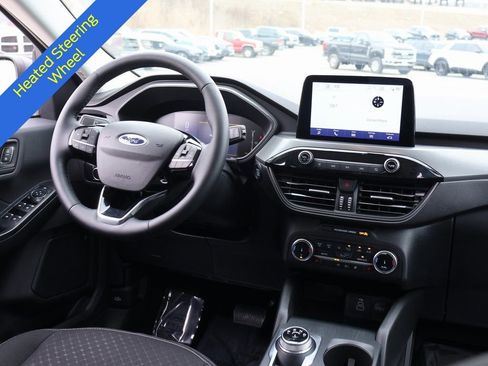 Certified 2025 Ford Escape Active w/ Cold Weather Package image 14