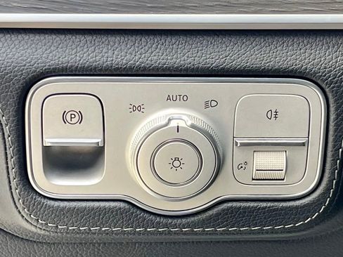 Certified 2024 Mercedes-Benz GLE 450 4MATIC image 47