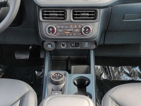 Used 2024 Ford Maverick Lariat w/ Black Appearance Package AWD/4WD image 19