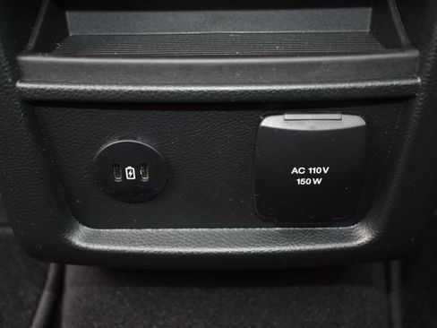 Used 2024 Ford Edge SEL w/ Convenience Package image 36