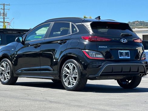 Used 2022 Hyundai Kona N Line w/ Tech Package FWD image 6