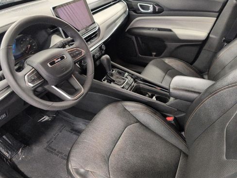 Used 2023 Jeep Compass Limited AWD/4WD image 9
