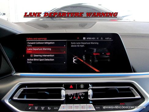 Used 2022 BMW X5 xDrive40i w/ M Sport Package image 11