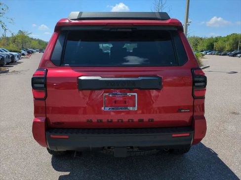 Certified 2026 Toyota 4Runner TRD Off-Road Premium AWD/4WD image 5
