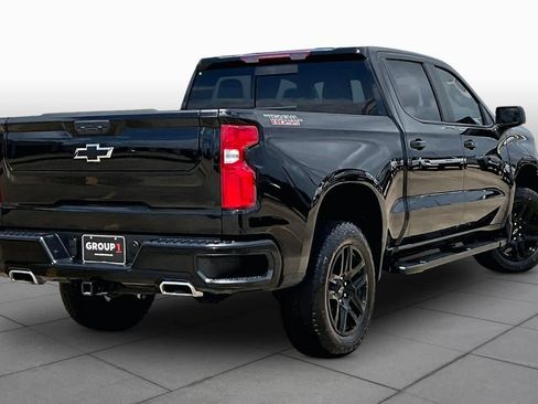 Used 2025 Chevrolet Silverado 1500 LT Trail Boss w/ Convenience Package II image 13