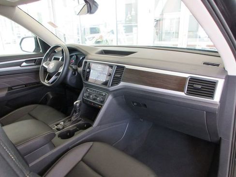 Used 2021 Volkswagen Atlas SE AWD/4WD image 29