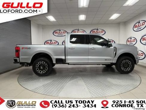 Used 2024 Ford F250 Platinum w/ FX4 Off-Road Package AWD/4WD image 9