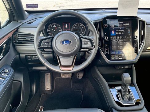 Used 2025 Subaru Forester Sport image 5