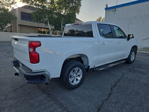 Used 2023 Chevrolet Silverado 1500 LT RWD image 3