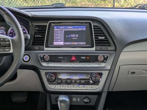 Used 2019 Hyundai Sonata SEL image 19