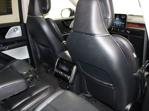 Used 2022 Lincoln Aviator Reserve w/ Equipment Group 201A image 36