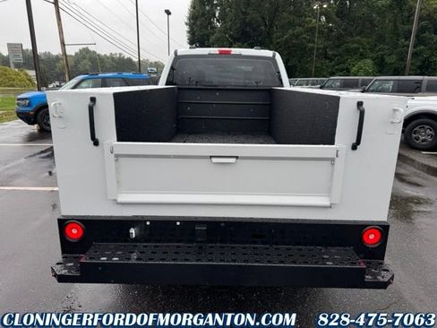 New 2026 Ford F250 XL w/ XL Chrome Package AWD/4WD image 9