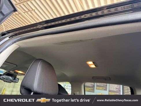 Used 2021 Chevrolet Colorado Z71 w/ Z71 Midnight Edition image 8