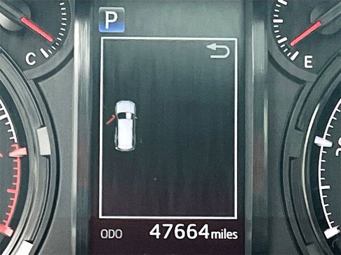 Used 2021 Toyota 4Runner SR5 Premium image 12