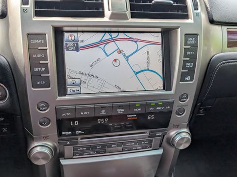 Used 2011 Lexus GX 460 Premium AWD/4WD image 31
