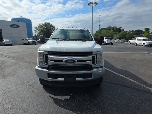 Used 2019 Ford F250 XL w/ STX Appearance Package AWD/4WD image 8