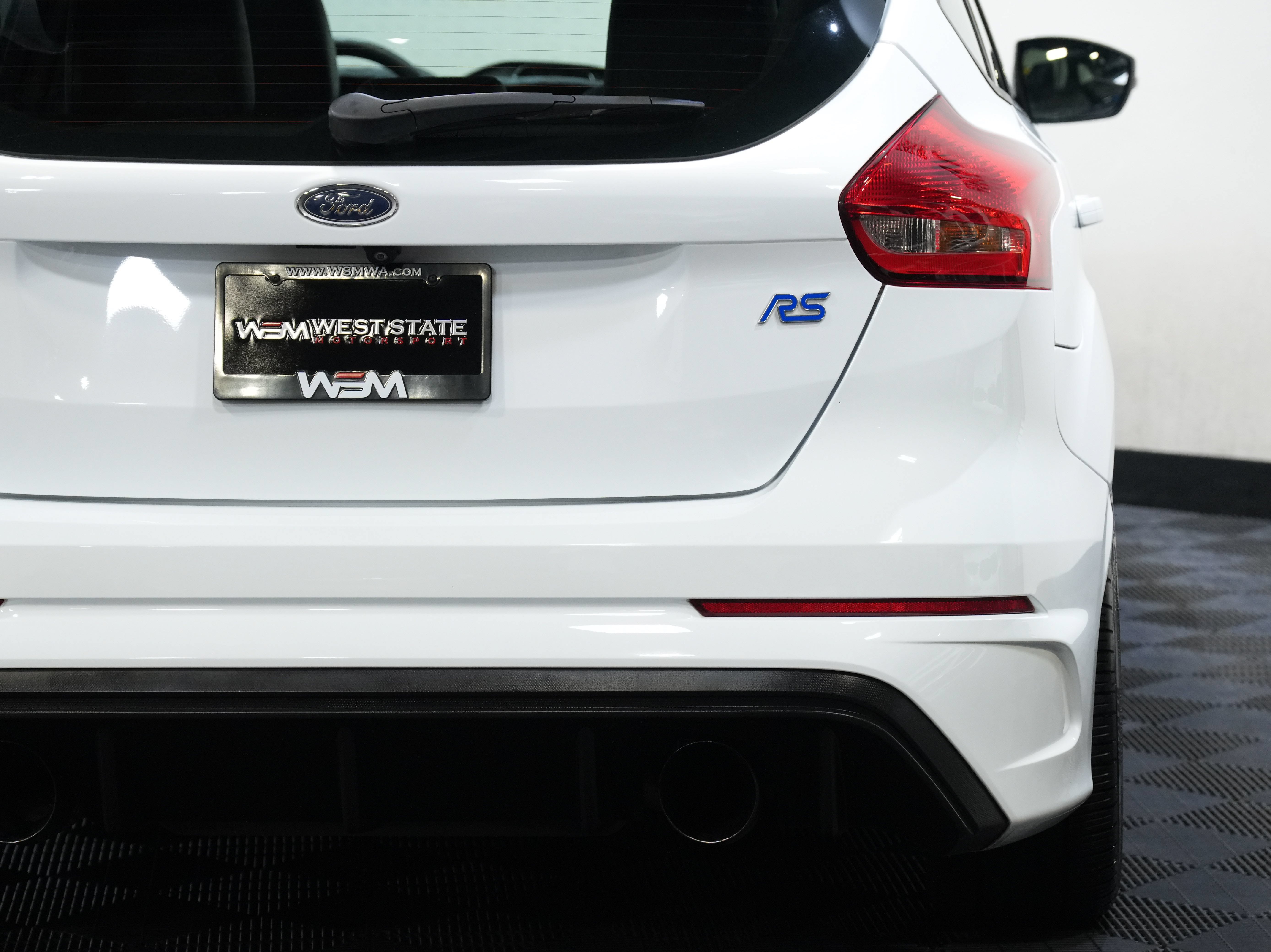 Used 2017 Ford Focus RS AWD/4WD image 17