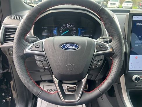 Used 2024 Ford Edge ST-Line AWD/4WD image 27