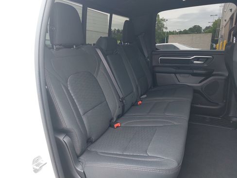 Used 2025 RAM 1500 Big Horn AWD/4WD image 11