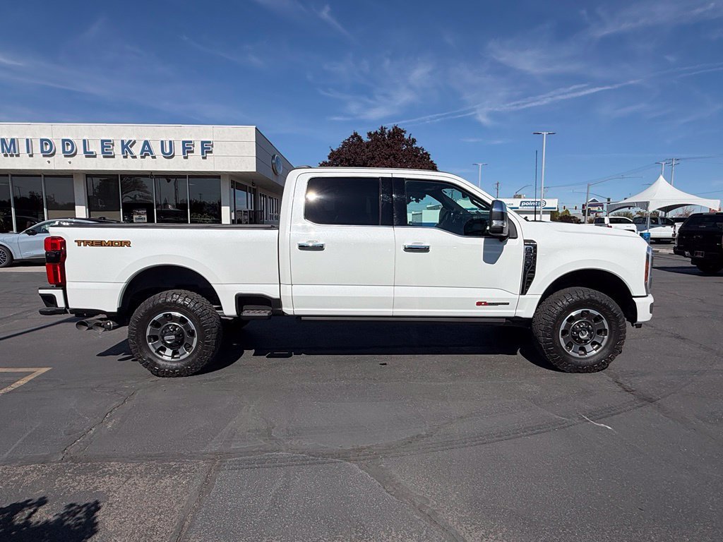 Used 2023 Ford F250 Platinum w/ Tremor Off-Road Package AWD/4WD image 2
