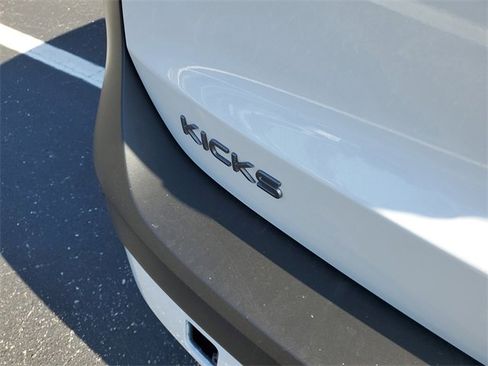 New 2026 Nissan Kicks S image 5