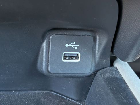 Used 2023 Honda HR-V LX image 19