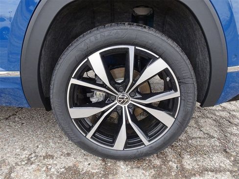 New 2025 Volkswagen Atlas Cross Sport SEL Premium R-Line image 24