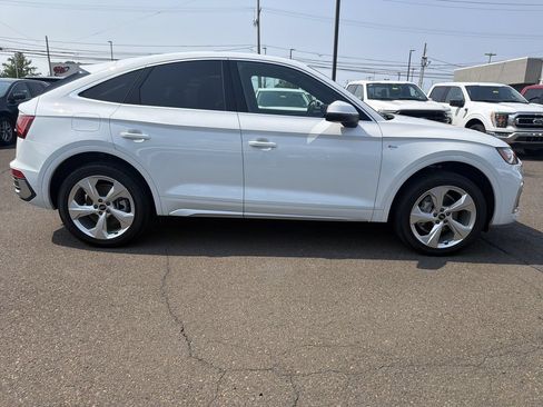 Used 2023 Audi Q5 2.0T Premium w/ Convenience Package AWD/4WD image 6