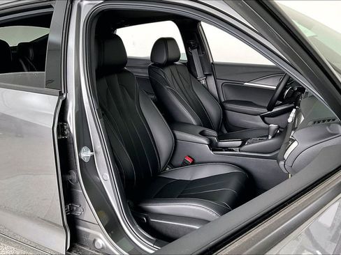 Used 2025 Acura Integra A-Spec image 10