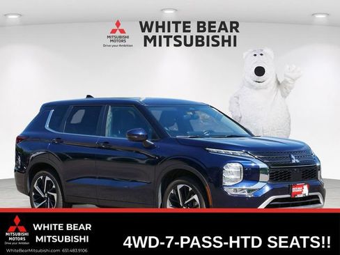 Used 2024 Mitsubishi Outlander SE AWD/4WD image 1
