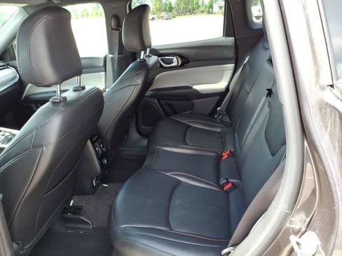 Used 2023 Jeep Compass Limited AWD/4WD image 6