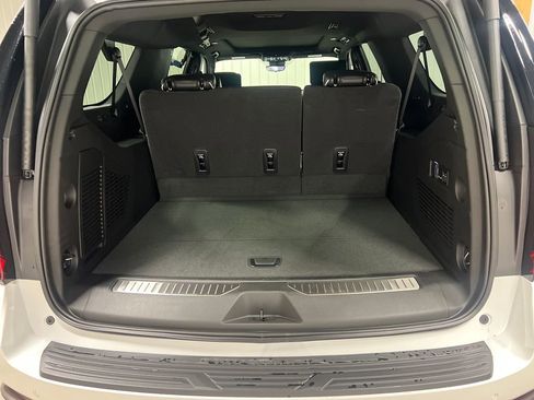 New 2026 GMC Yukon XL AT4 Ultimate AWD/4WD image 11