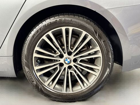 Used 2020 BMW 530i xDrive w/ Convenience Package image 39