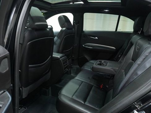 Used 2021 Cadillac XT4 Premium Luxury w/ Enhanced Visibility Package image 15