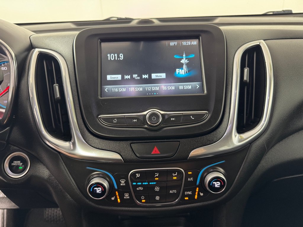 Used 2018 Chevrolet Equinox LT FWD image 15