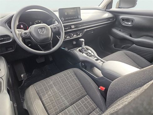 Certified 2023 Honda HR-V LX image 11