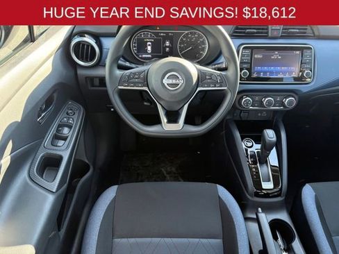 New 2025 Nissan Versa SV w/ Trunk Package image 10