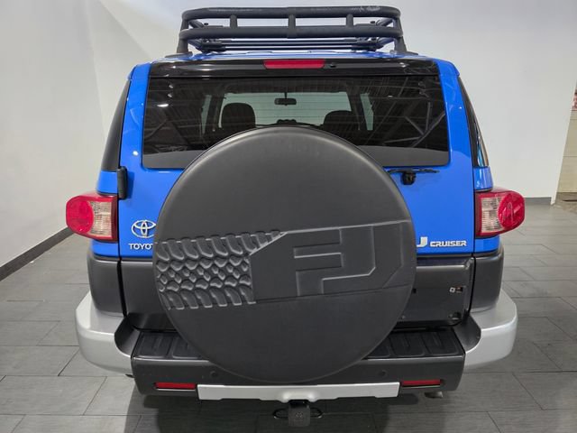 Used 2007 Toyota FJ Cruiser 4WD w/ Upgrade Pkg 1 image 4