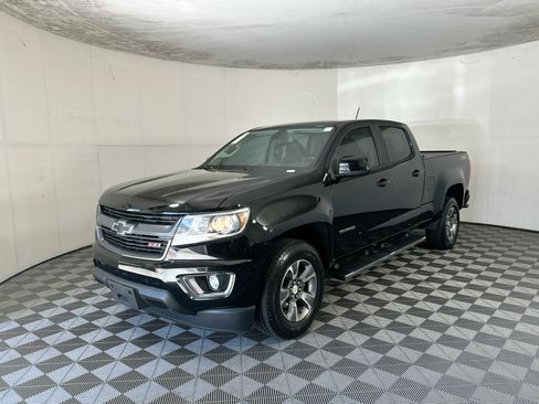 Used 2018 Chevrolet Colorado Z71 RWD image 7