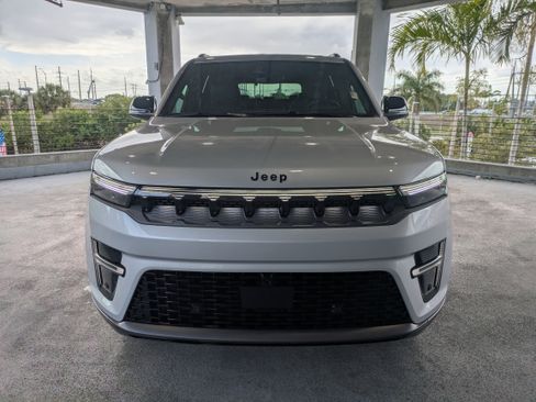 New 2026 Jeep Grand Wagoneer L Limited image 3