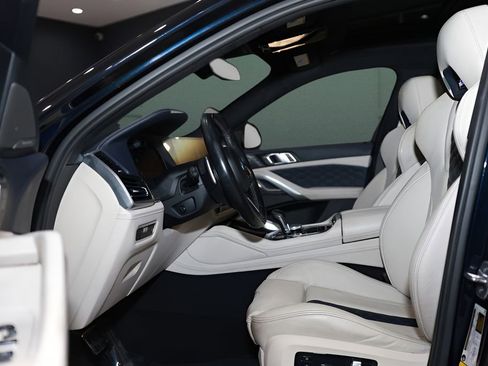 Used 2022 BMW X6 M w/ Executive Package image 11