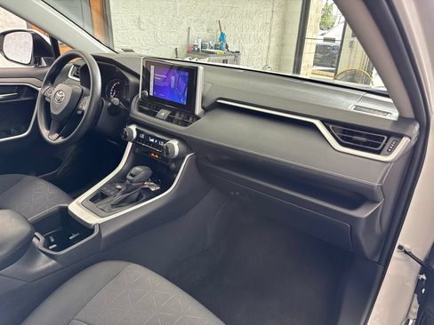 Certified 2025 Toyota RAV4 XLE AWD/4WD image 48