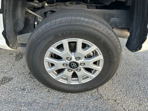 Used 2024 Toyota Tacoma SR5 RWD image 9